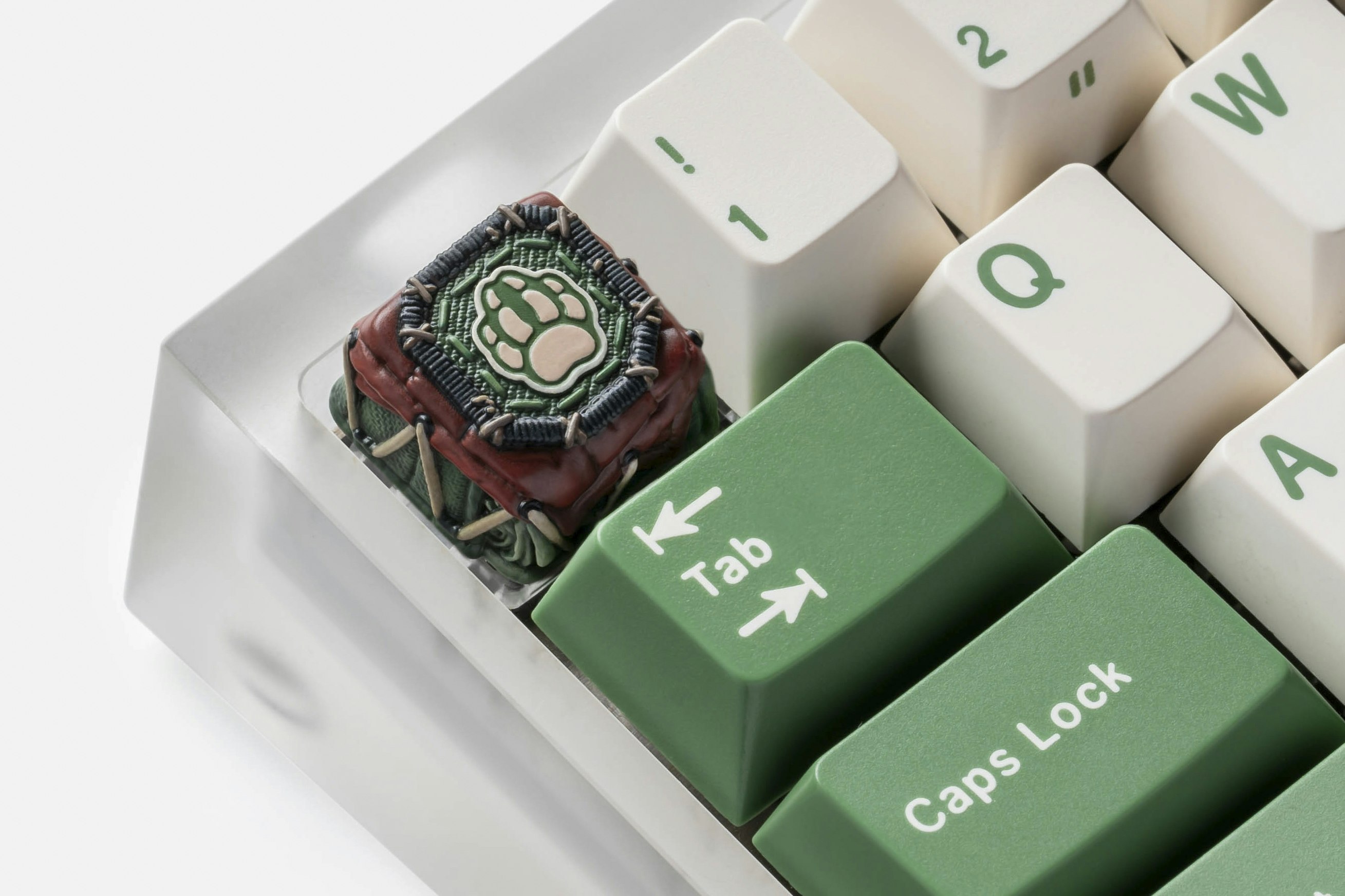 Dwarf Factory The Camper Badge Artisan Keycap The Compass Master Mechanical Keyboards